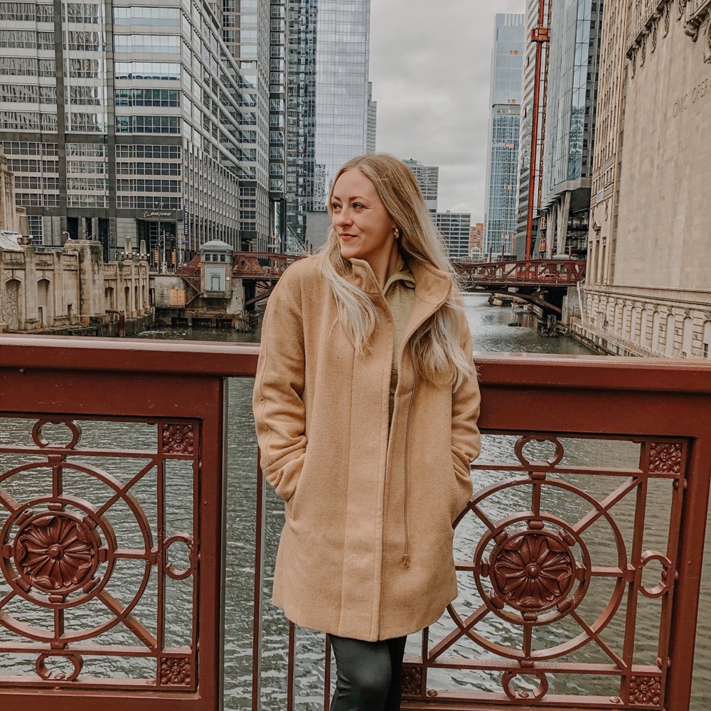 Meet your Posher, Kalli